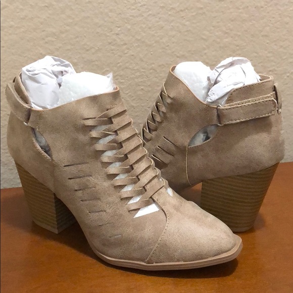 Bootie - Picture 4 of 8